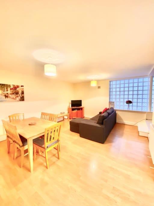 2 Bed Apartment In City Centre Dublin Zewnętrze zdjęcie